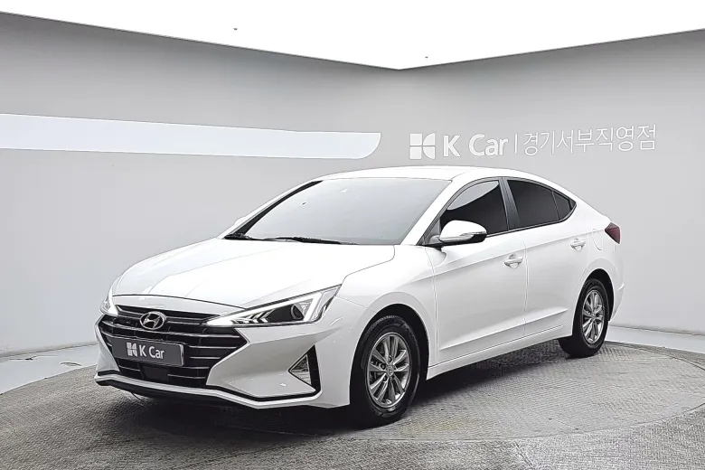 Hyundai 아반떼 - фото 1