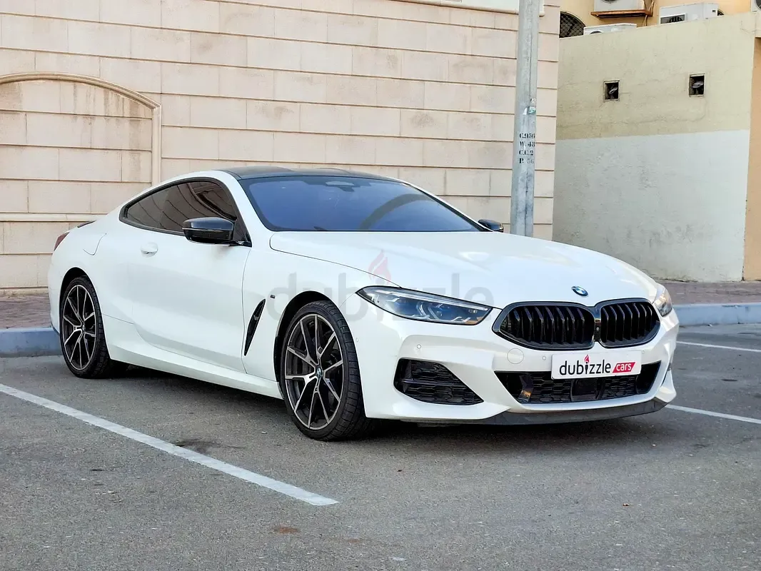 BMW 8-Series - фото 1