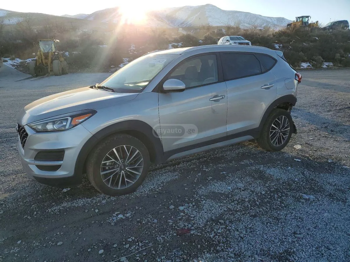 Hyundai Tucson - фото 1