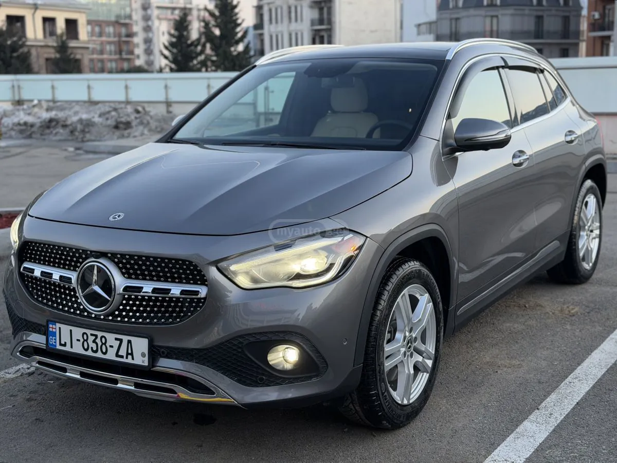 Mercedes-Benz GLA 250 - фото 1