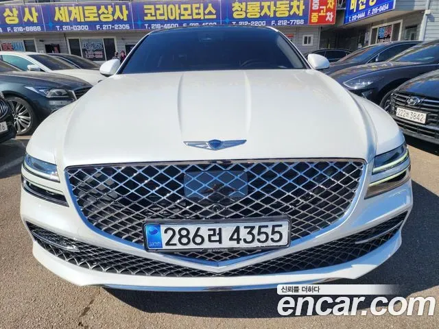 Genesis G80 - фото 1