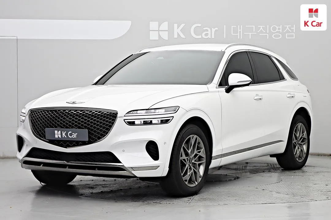 Genesis GV70 - фото 1