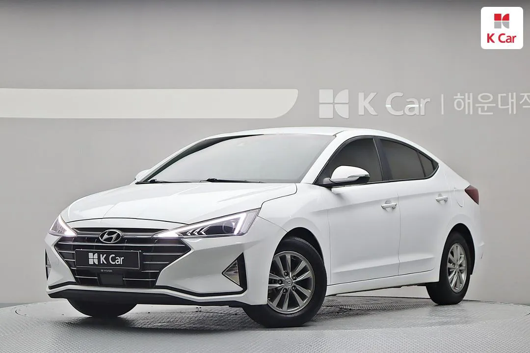 Hyundai 아반떼 - фото 1
