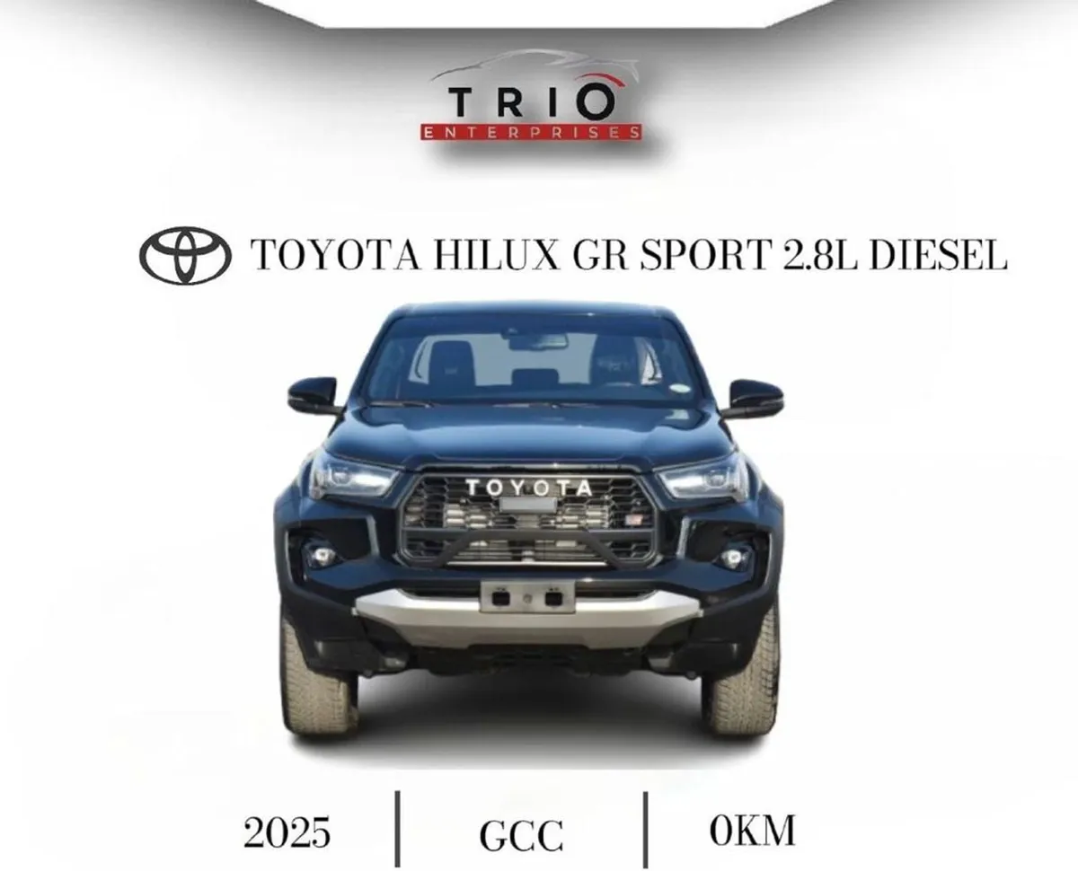 Toyota Hilux - фото 1