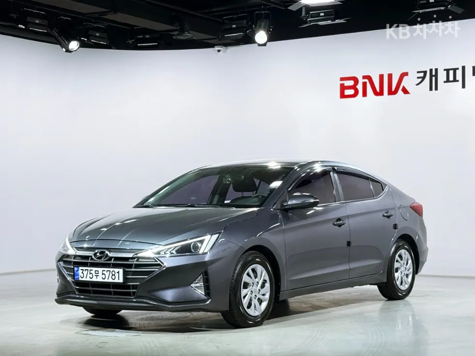 Hyundai 더 뉴 아반떼 AD Smartstream G1.6 스타일 - фото 1