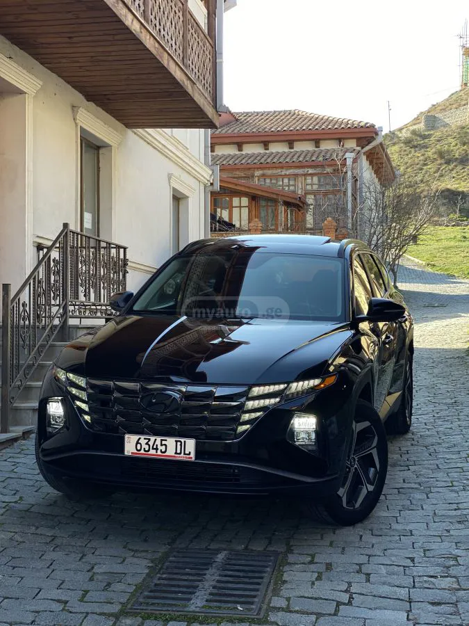 Hyundai Tucson - фото 1