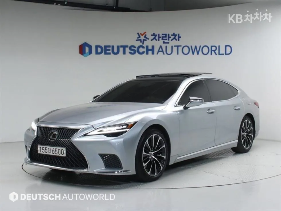 Lexus LS 5세대 500 AWD LUXURY - фото 1