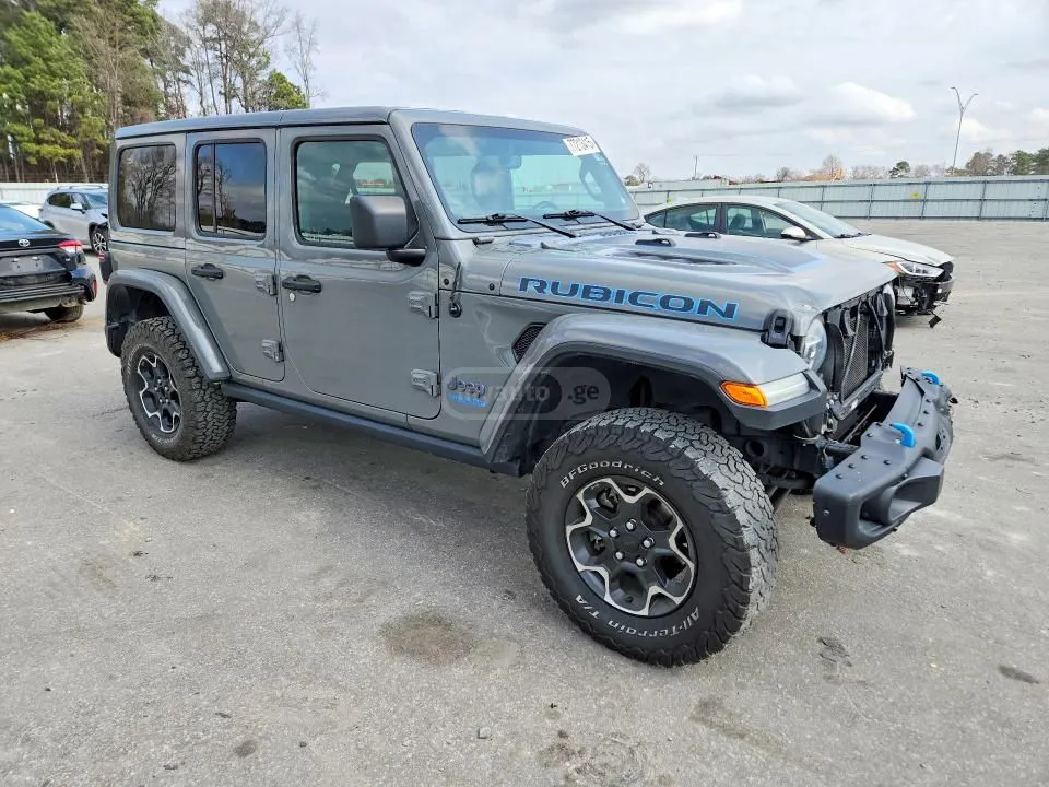 Jeep Wrangler - фото 1