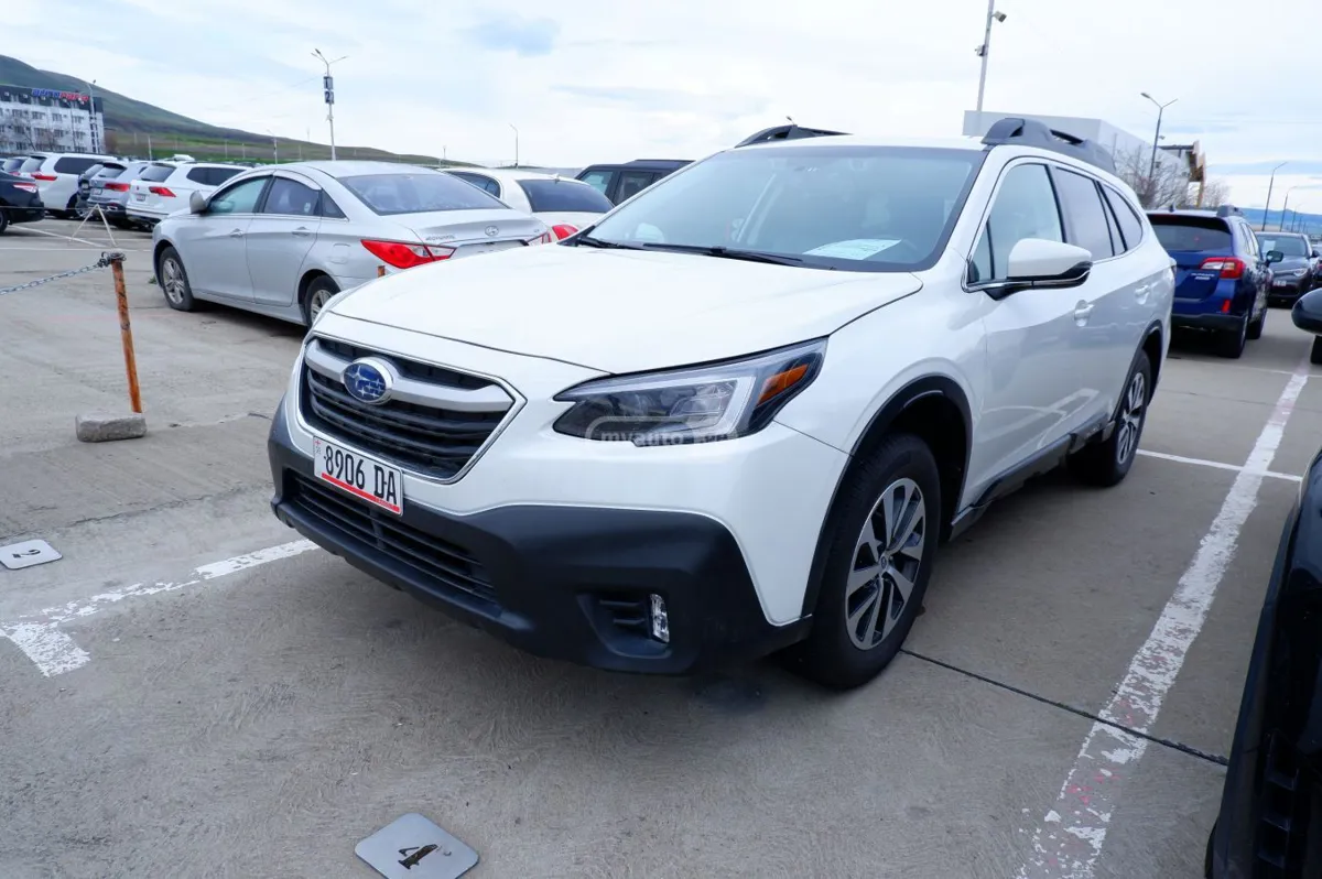 Subaru Outback - фото 1