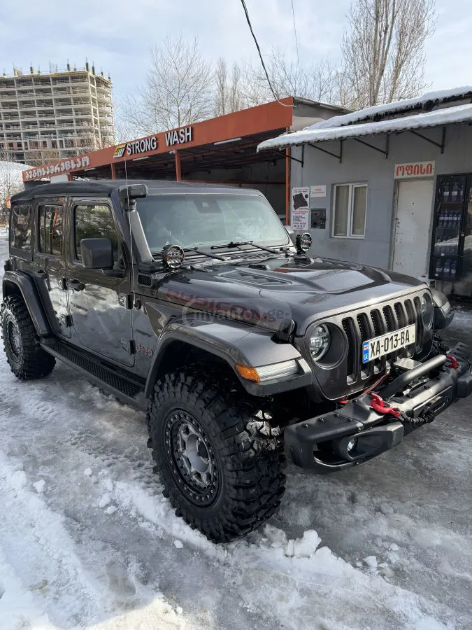 Jeep Wrangler - фото 1