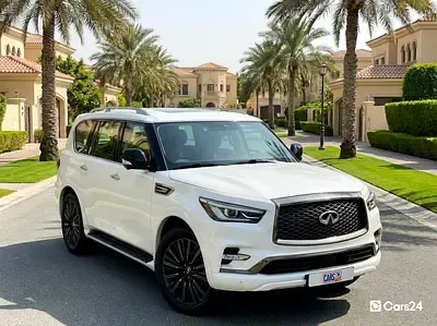 Infiniti QX80 - фото 1