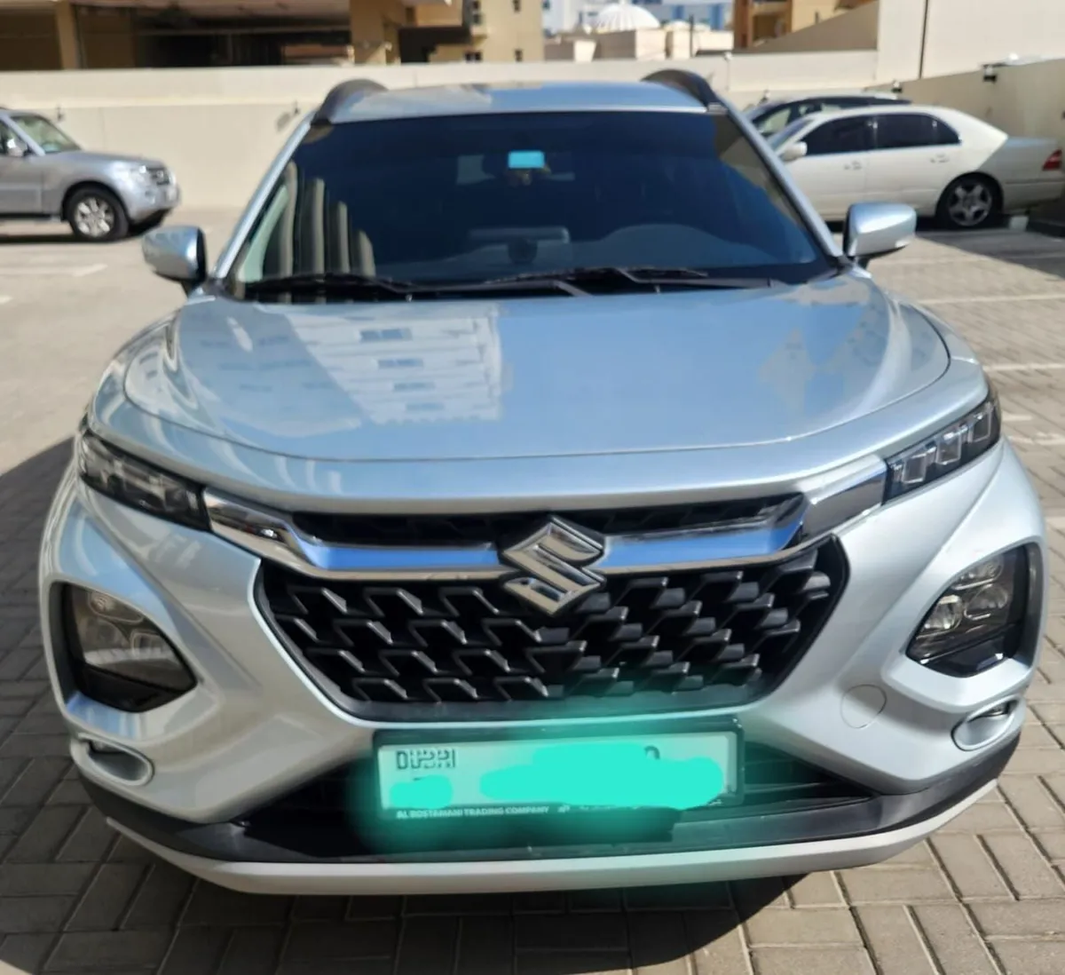 Suzuki Fronx - фото 1