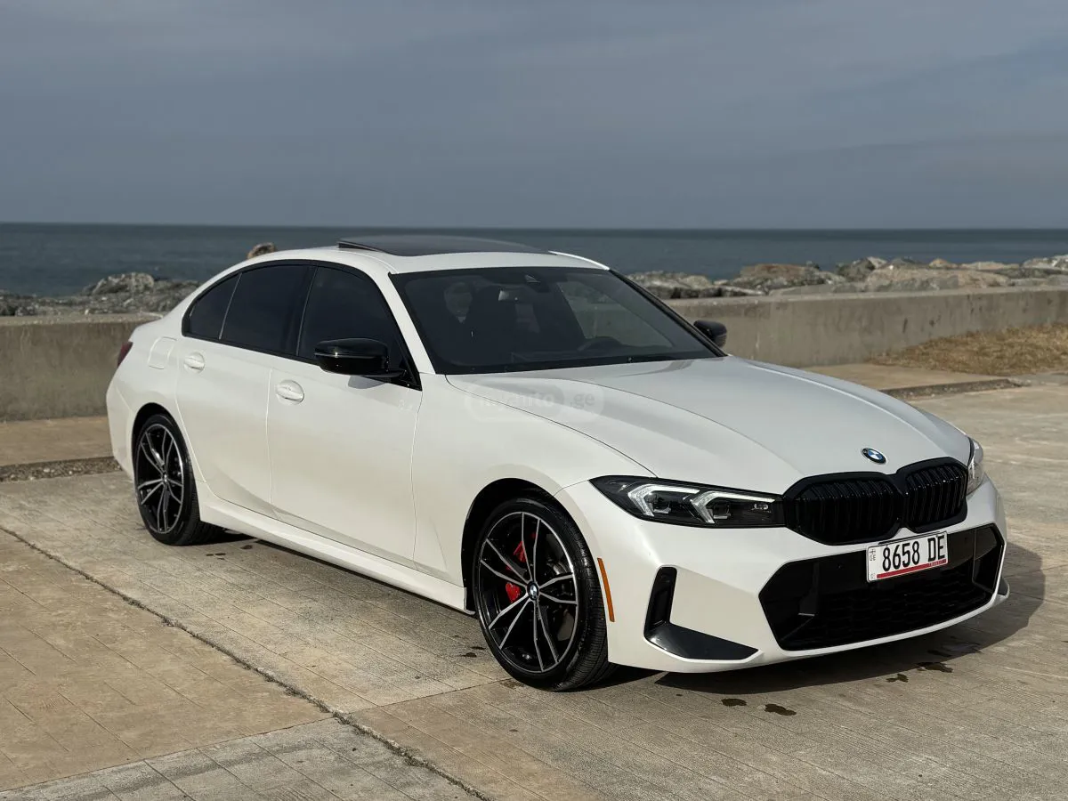 BMW 330 - фото 1