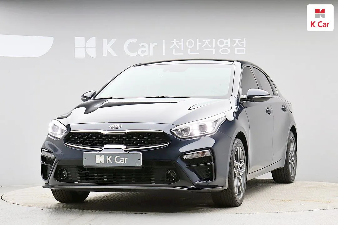 Kia K3 - фото 1