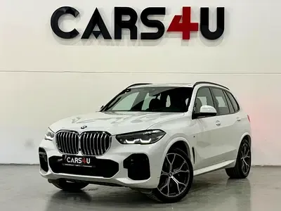 BMW X5 - фото 1