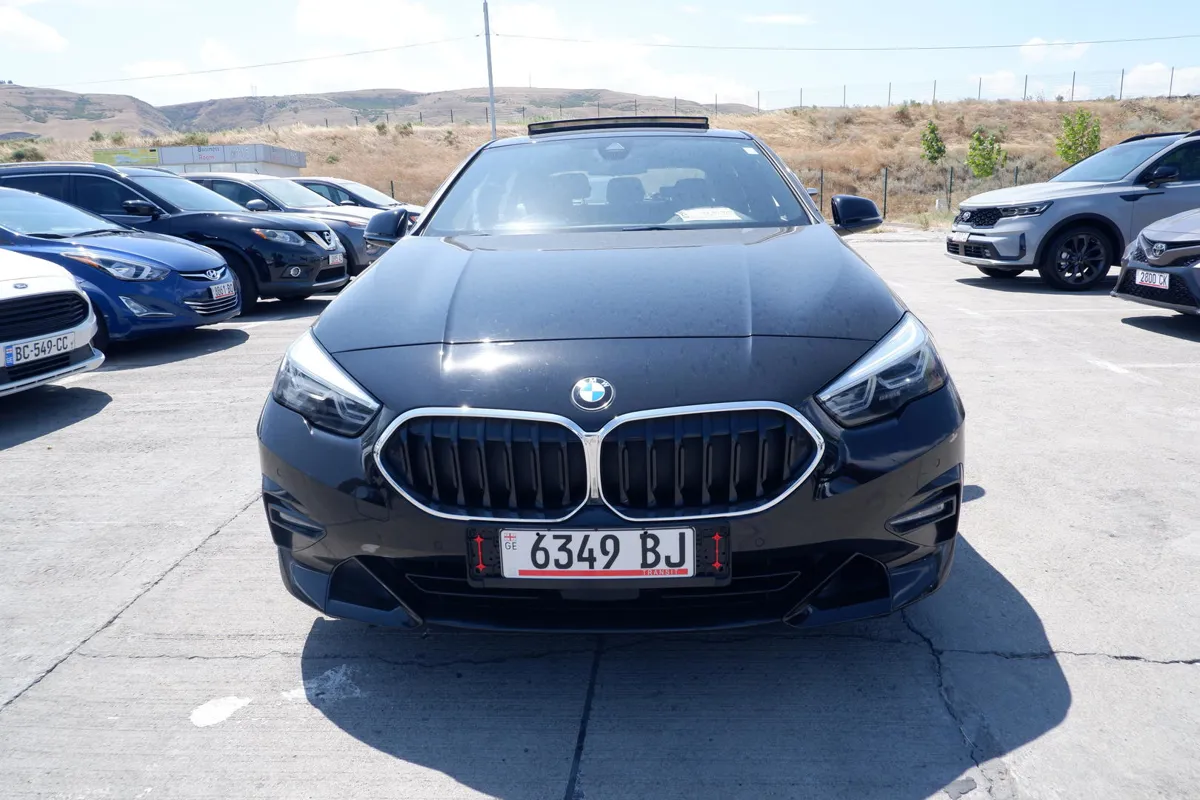 BMW 228 - фото 1