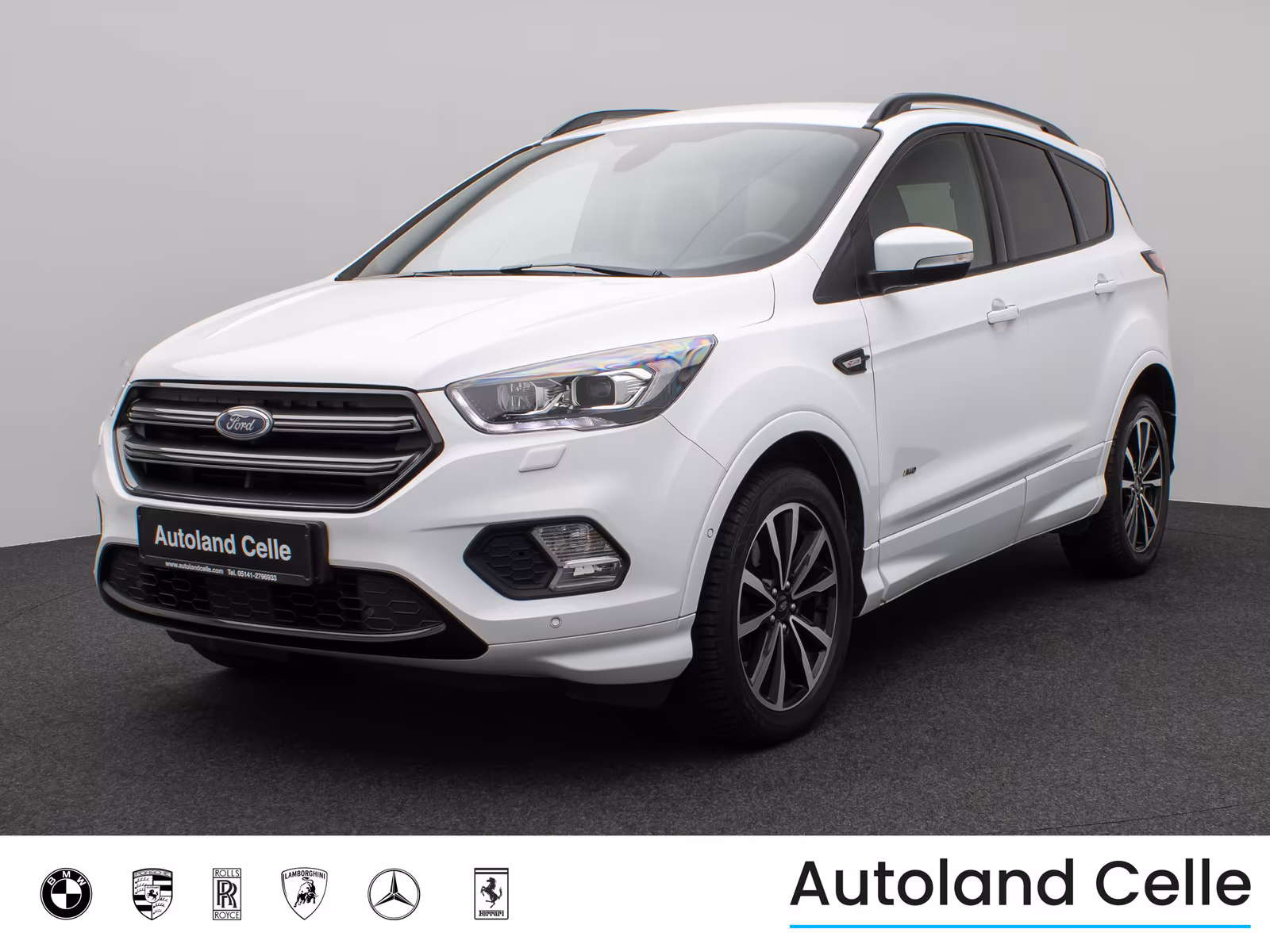 Ford Kuga - фото 1
