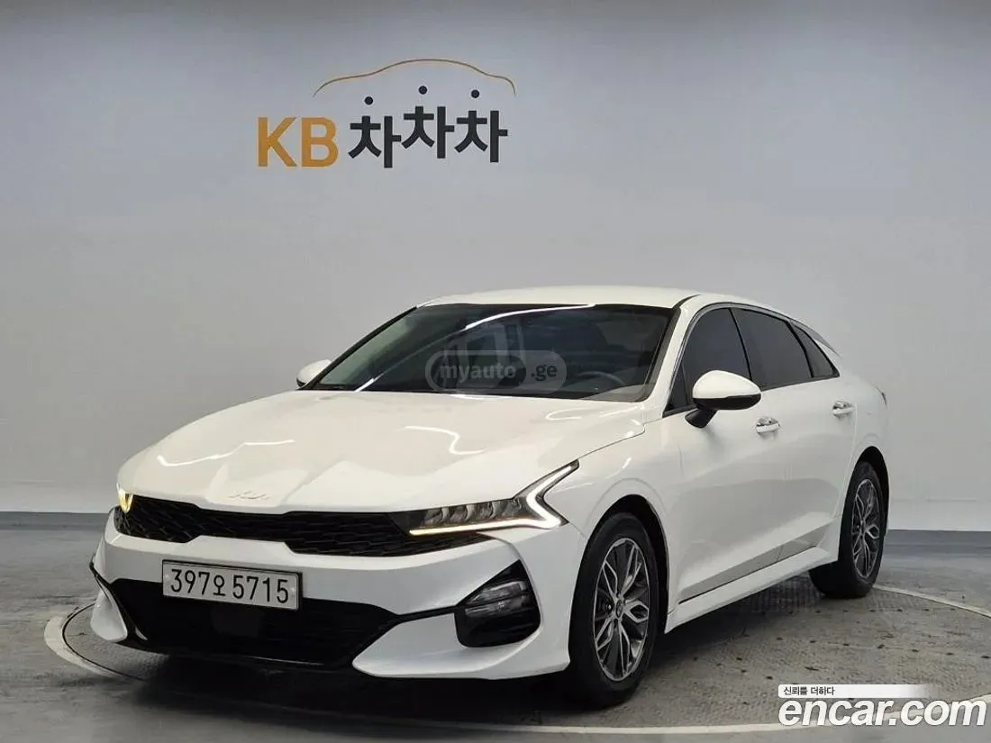 Kia Optima - фото 1