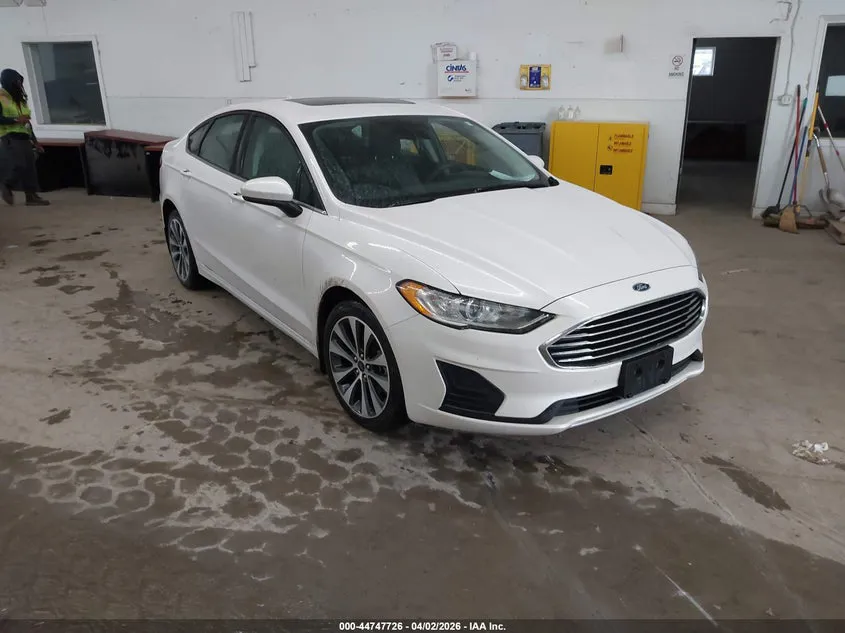 FORD FUSION SE - фото 1