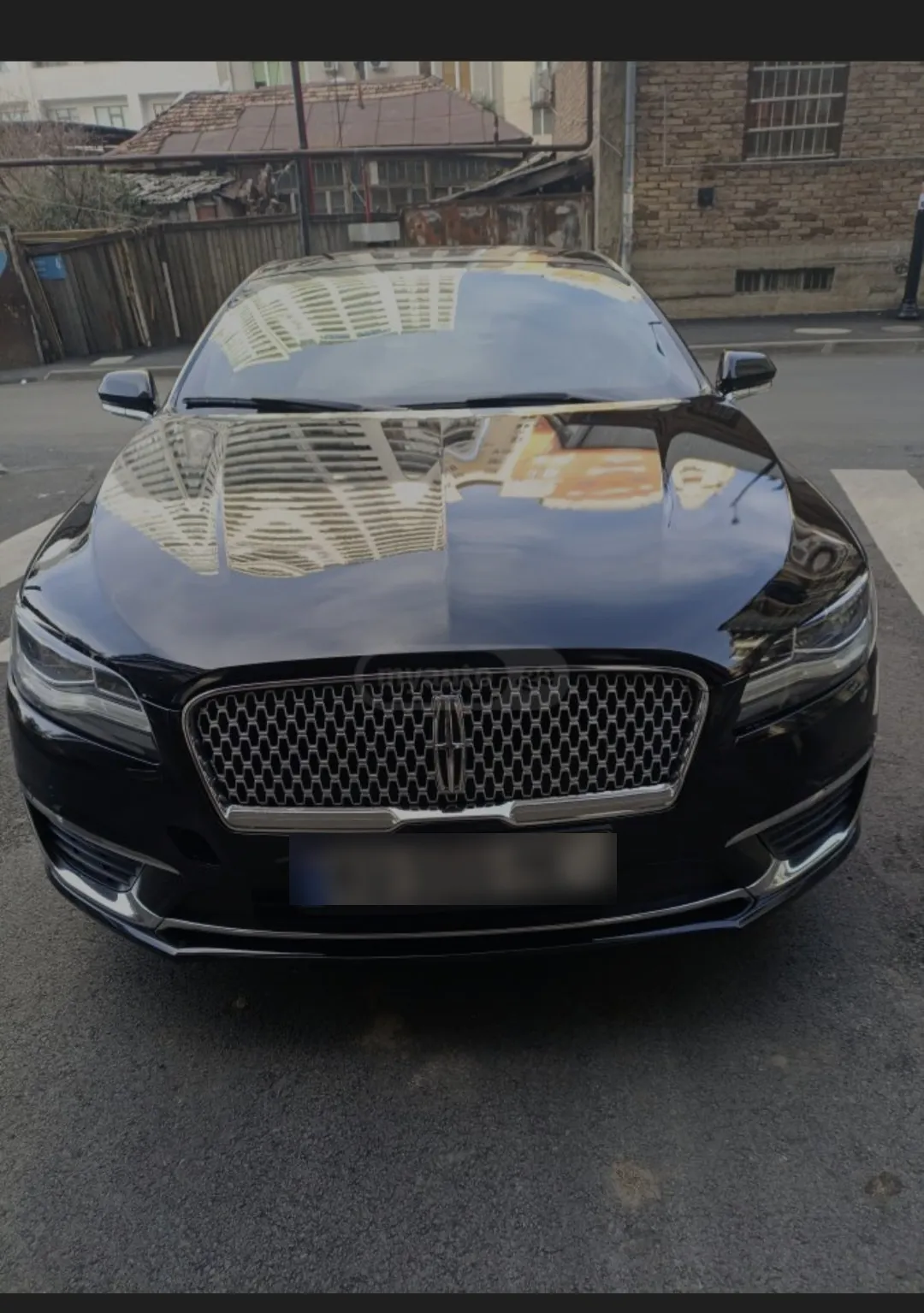 Lincoln MKZ - фото 1