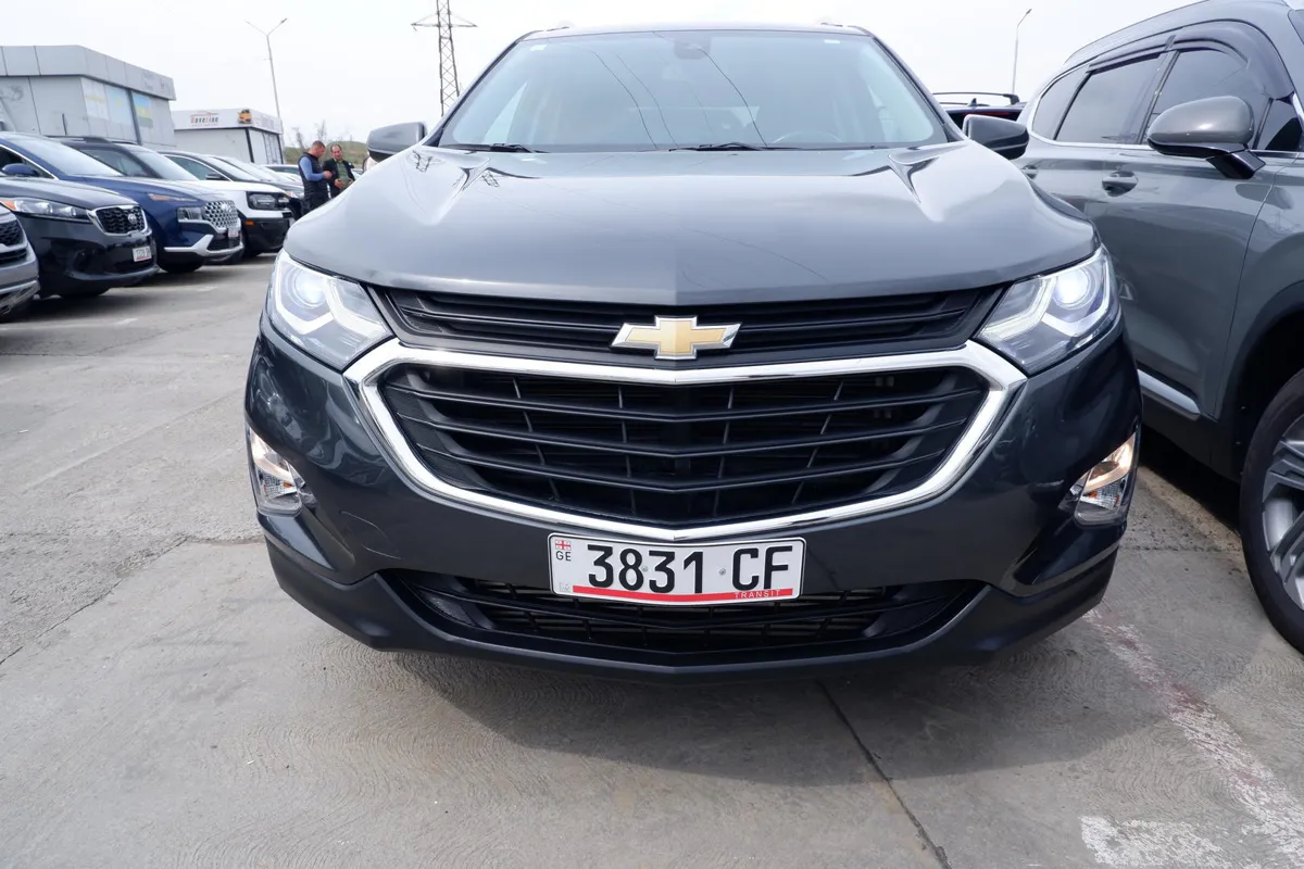 Chevrolet Equinox - фото 1