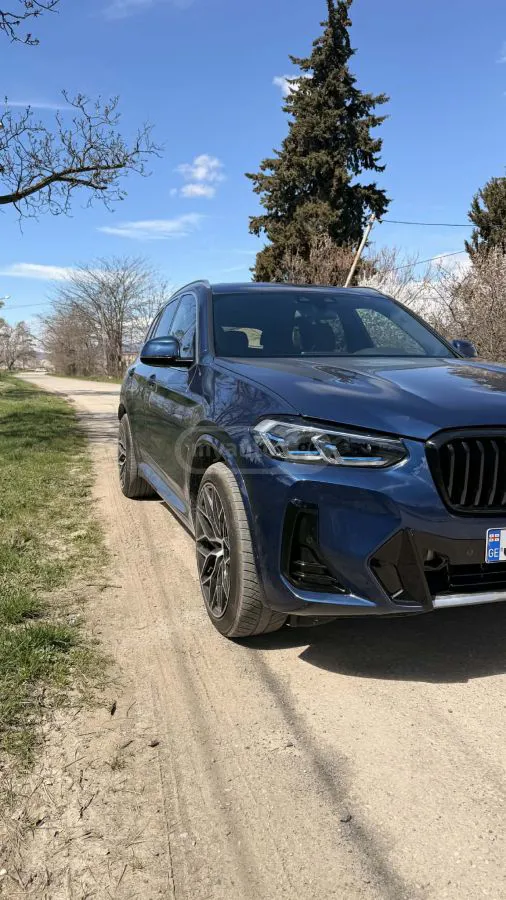 BMW X3 - фото 1