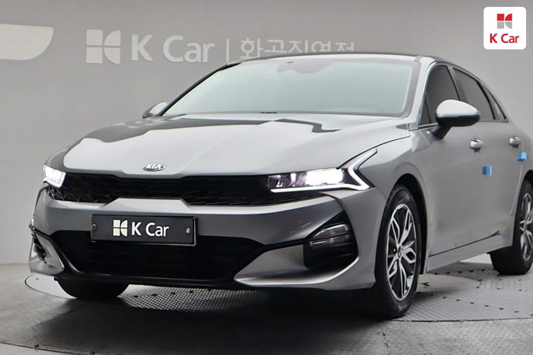 Kia K5 - фото 1
