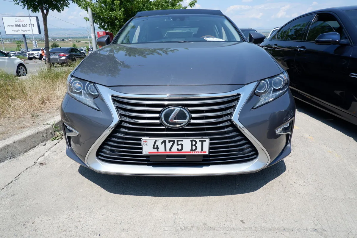 Lexus ES 350 - фото 1