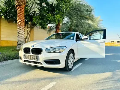 BMW 1-Series - фото 1