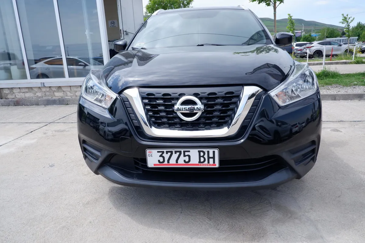 Nissan Kicks - фото 1