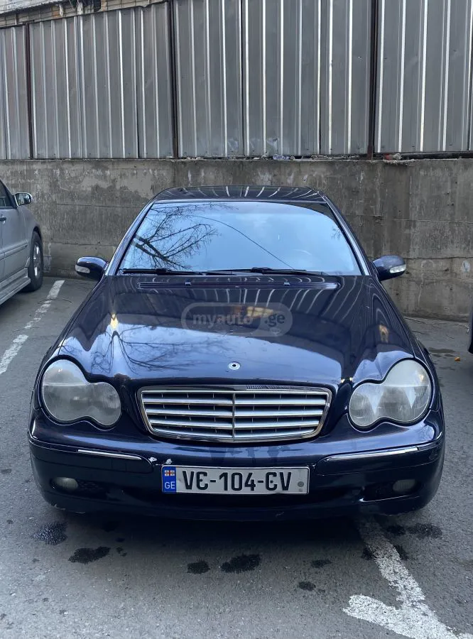 Mercedes-Benz C 240 - фото 1