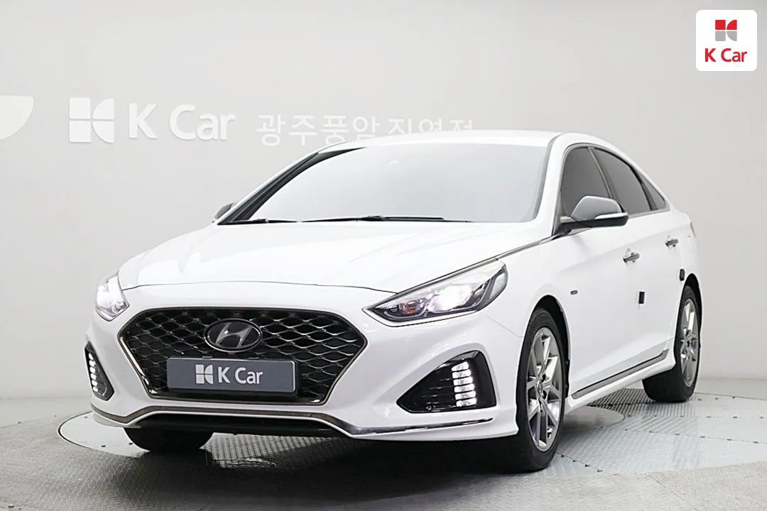 Hyundai 쏘나타 - фото 1