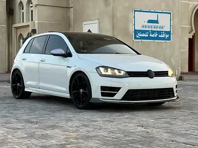 Volkswagen Golf - фото 1