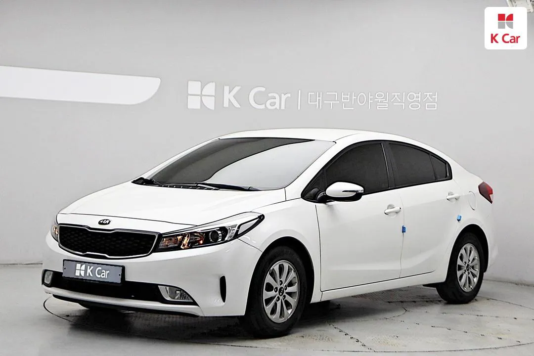 Kia K3 - фото 1