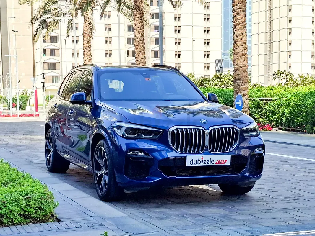 BMW X5 - фото 1