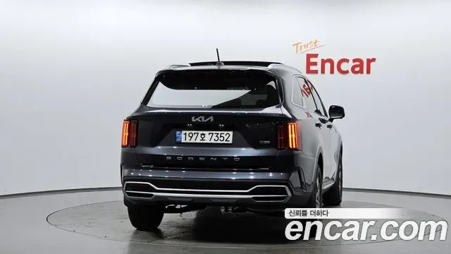 Kia Sorento - фото 1