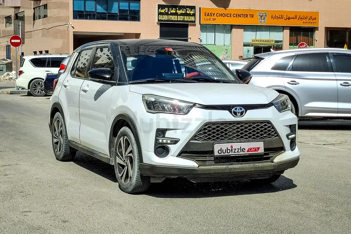 Toyota Raize - фото 1