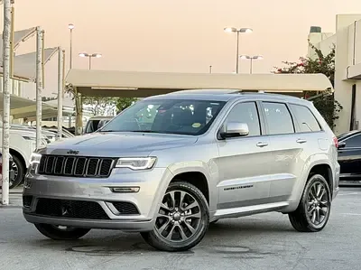 Jeep Grand Cherokee - фото 1