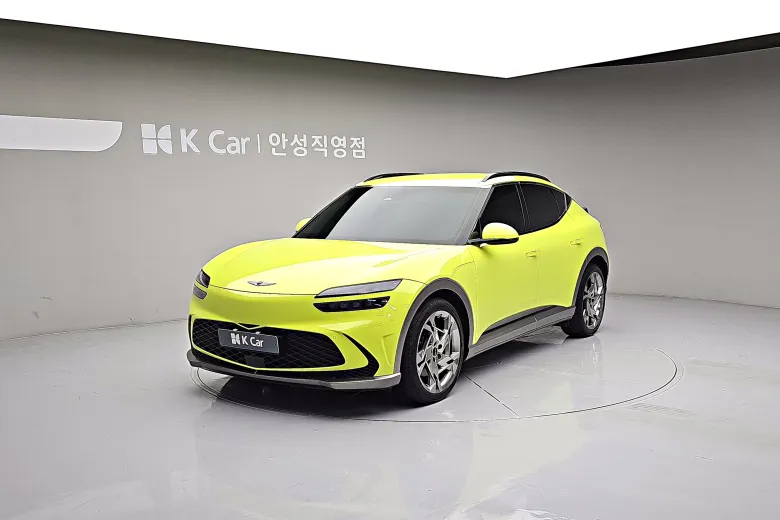 Genesis GV60 - фото 1