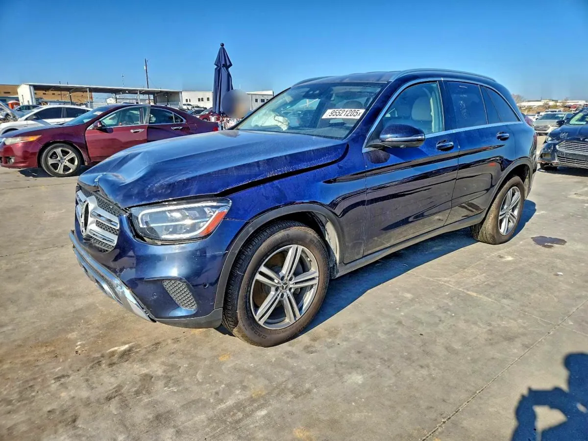 MERCEDES-BENZ GLC - фото 1