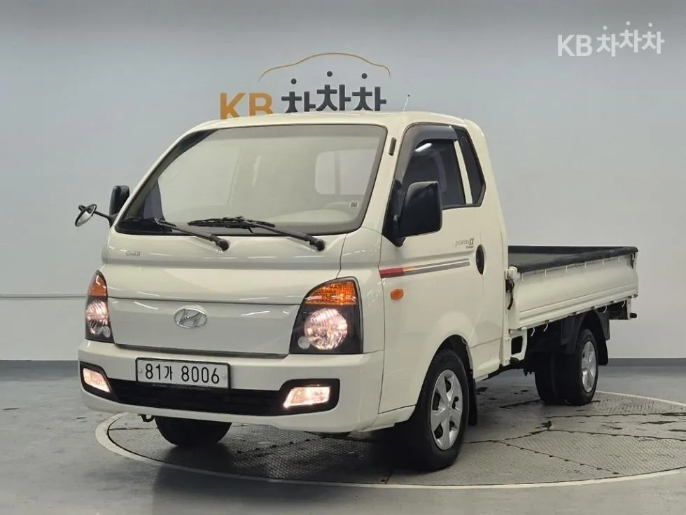 Hyundai 포터2 초장축 슈퍼캡 CRDi HI-SUP 기본형 - фото 1