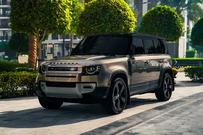 Land Rover Defender - фото 1