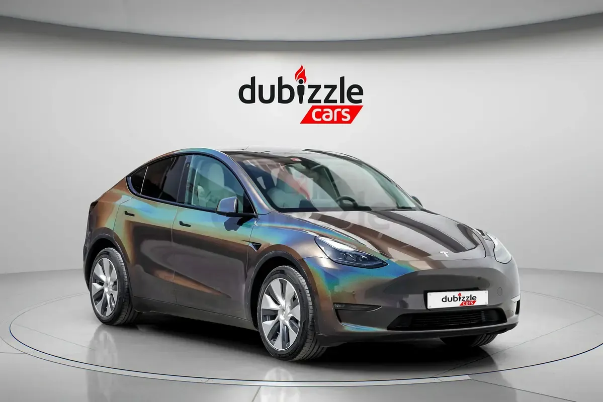 Tesla Model Y - фото 1