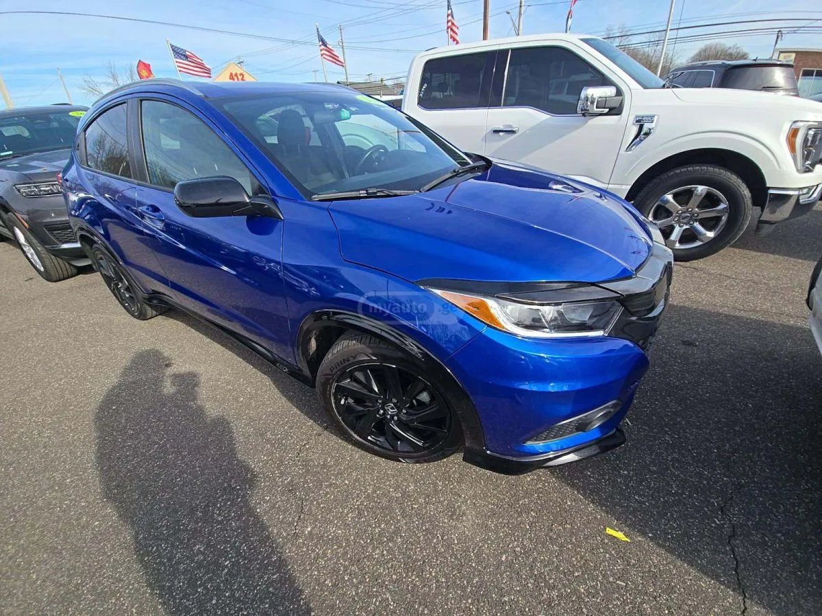 Honda HR-V - фото 1