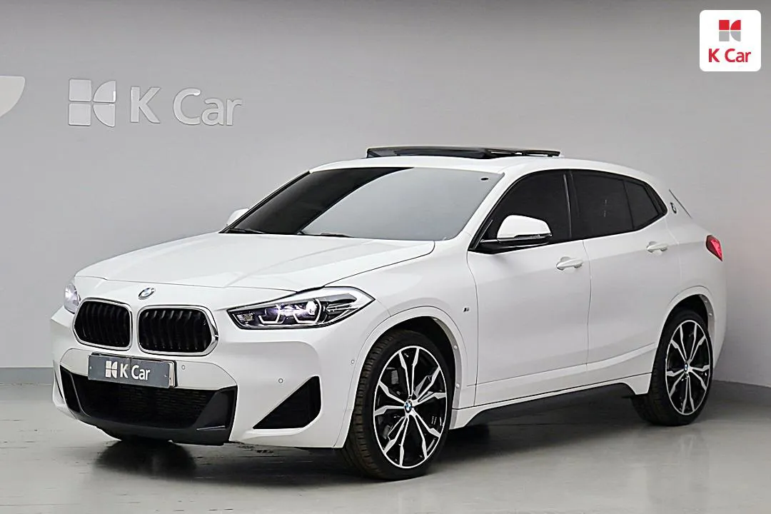 BMW X2 - фото 1