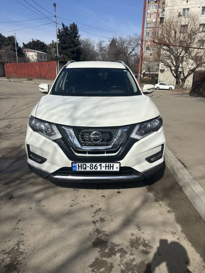 Nissan Rogue - фото 1