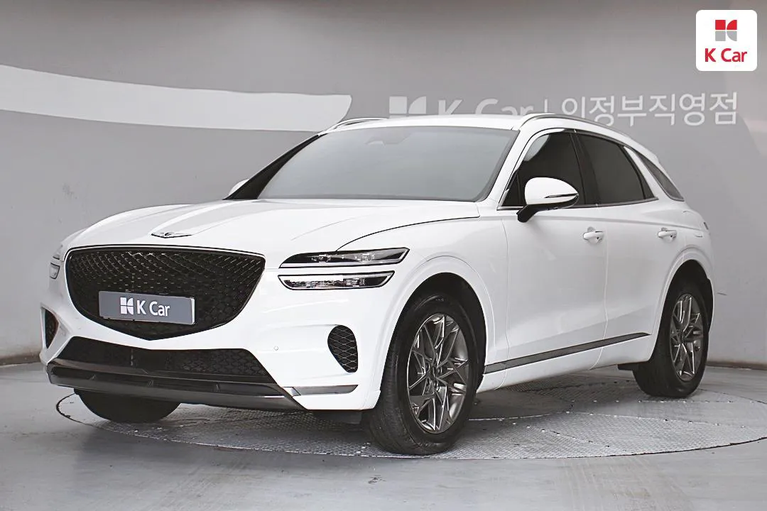 Genesis GV70 - фото 1