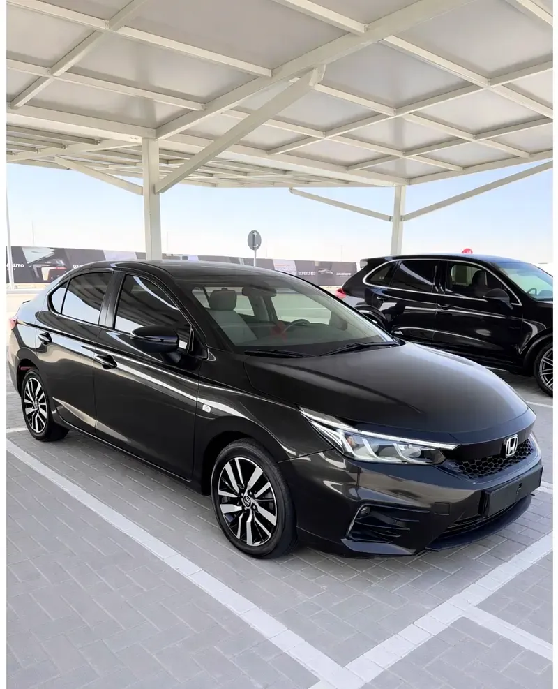 Honda City - фото 1