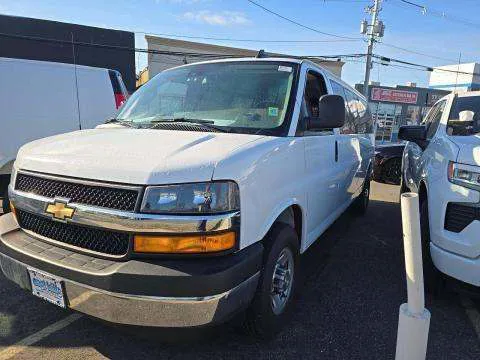 Chevrolet Express 3500 LT - фото 1