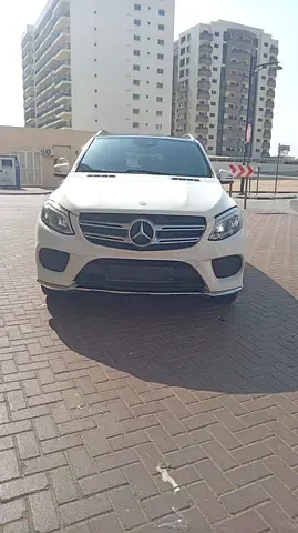 Mercedes-Benz GLE-Class - фото 1